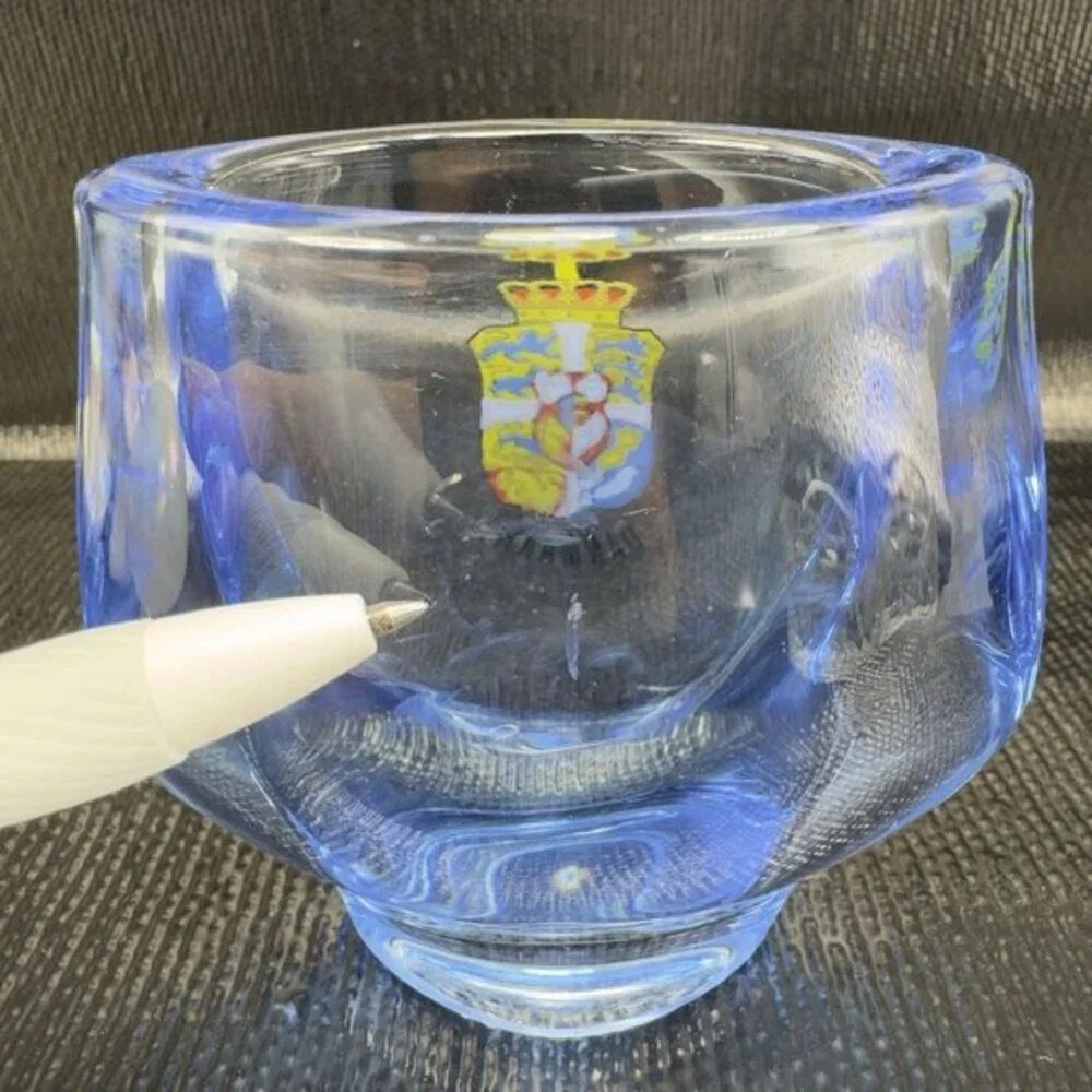 Vintage‎ Denmark Art Glass Bud Vase With Flag Shield Heavy Glass Vase Danmark